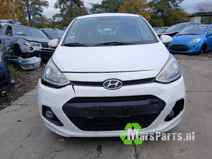 Hyundai i10 1.0 12V Sloopvoertuig (2015, Wit)