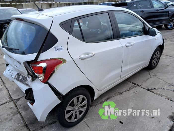 Hyundai i10 1.0 12V Sloopvoertuig (2015, Wit)