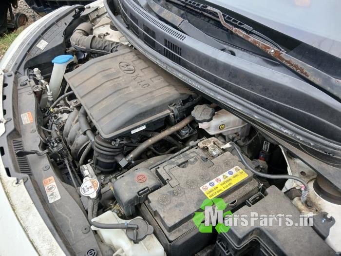 Hyundai i10 1.0 12V Sloopvoertuig (2015, Wit)