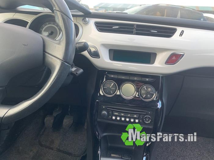 Citroen C3 1.2 VTi 82 12V Sloopvoertuig (2013, Wit)