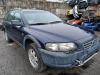Volvo XC70 XC70 2.4 T 20V Samochód złomowany (2001, Niebieski)