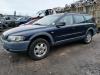 Volvo XC70 XC70 2.4 T 20V Samochód złomowany (2001, Niebieski)
