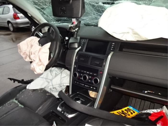 Landrover Discovery Sport 2.0 Si4 16V Skrotfordon (2015, BLAUW)