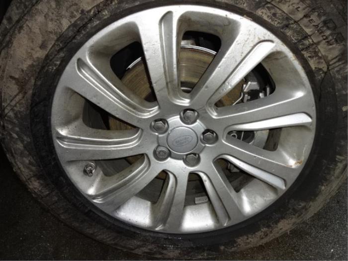 Landrover Discovery Sport 2.0 Si4 16V Skrotfordon (2015, BLAUW)