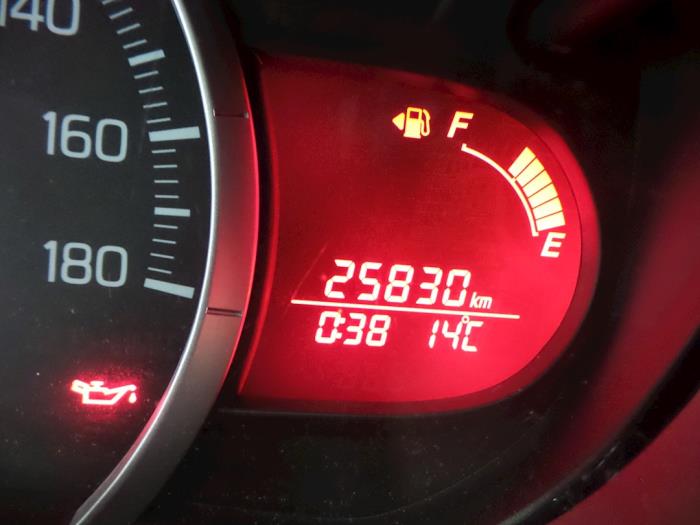 Suzuki Celerio 1.0 12V Dualjet Skrotfordon (2017, GRIJS)