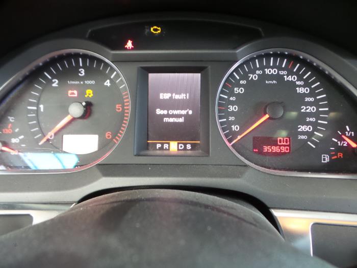 Audi A6 Avant Quattro 3.0 TDI V6 24V Sloopvoertuig (2005, Zwart)