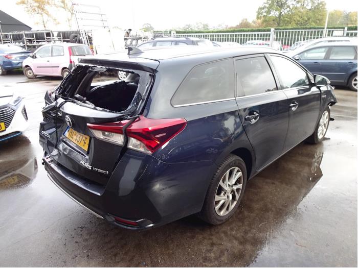 Toyota Auris Touring Sports 1.8 16V Hybrid Sloopvoertuig (2015, Grijs)