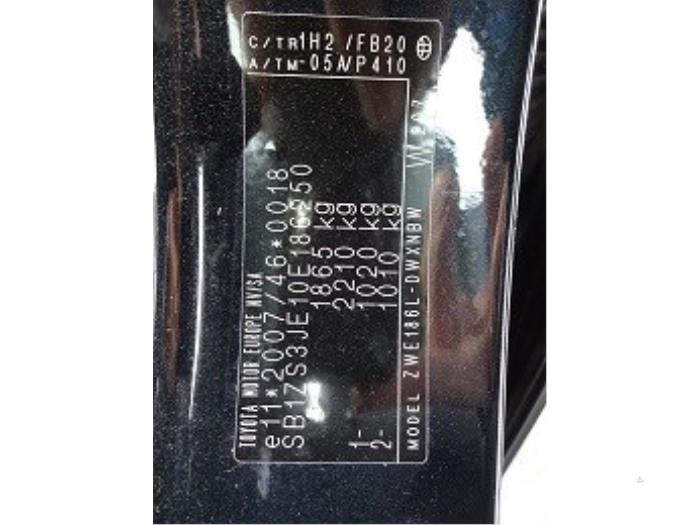 Toyota Auris Touring Sports 1.8 16V Hybrid Sloopvoertuig (2015, Grijs)