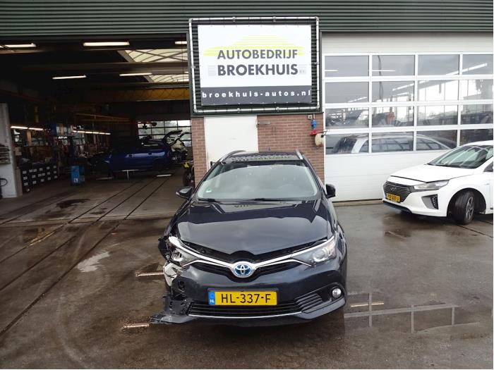 Toyota Auris Touring Sports 1.8 16V Hybrid Sloopvoertuig (2015, Grijs)