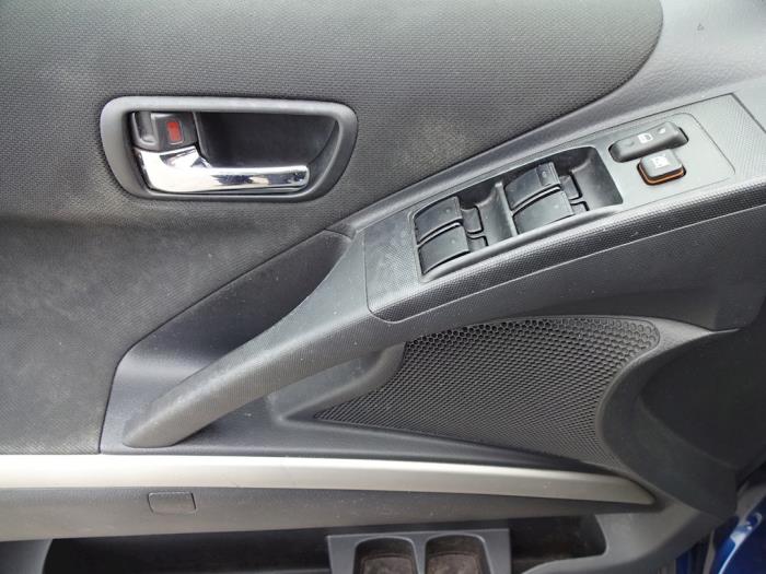 Toyota Corolla Verso 1.8 16V VVT-i Sloopvoertuig (2005, Blauw)