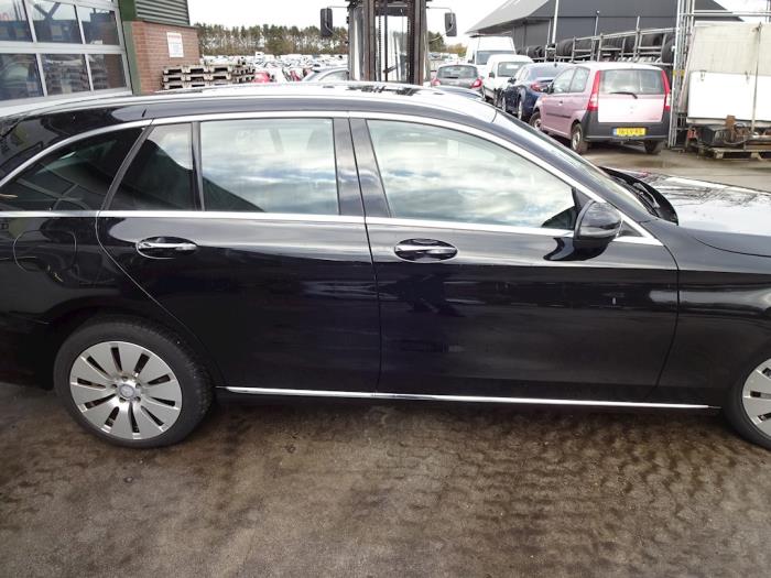 Mercedes C Estate C-350 e 2.0 16V Sloopvoertuig (2015, Zwart)
