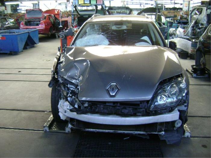 Renault Laguna III Estate 2.0 dCi 16V 150 Sloopvoertuig (2009, Grijs)