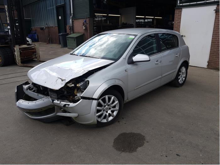 Opel Astra H 1.7 CDTi 16V Skrotfordon (2004, GRIJS)