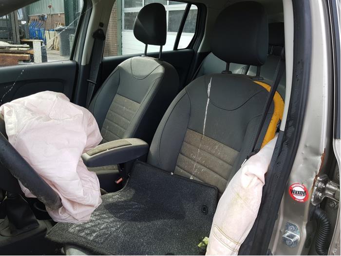 Dacia Logan MCV II/Sandero Wagon 1.5 dCi 90 Sloopvoertuig (2014, Beige)