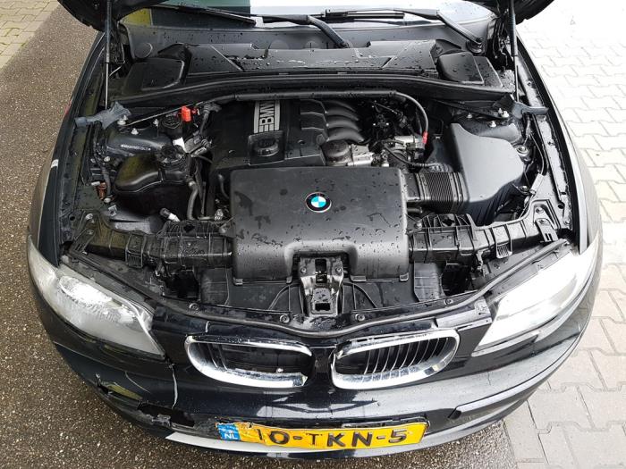 BMW 1 serie 116i 2.0 16V Sloopvoertuig (2010, Zwart)