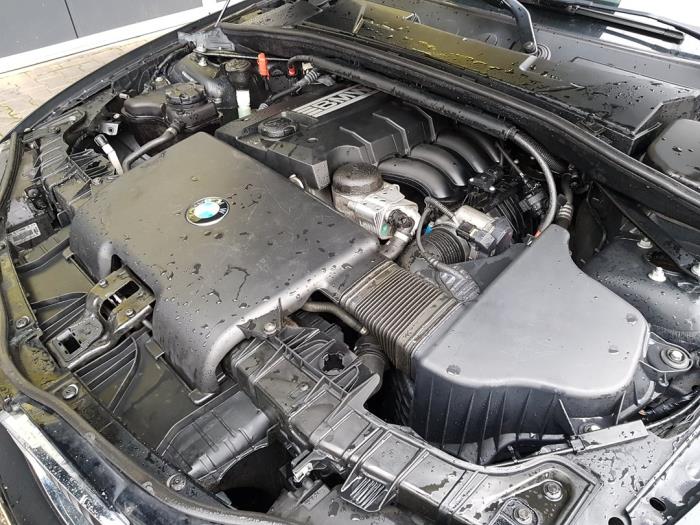 BMW 1 serie 116i 2.0 16V Sloopvoertuig (2010, Zwart)