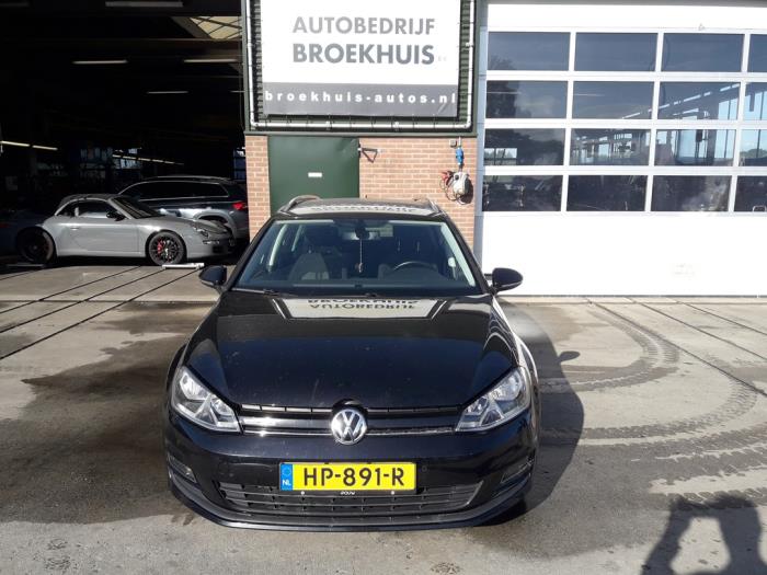 Volkswagen Golf VII Variant 1.0 TSI 12V BlueMotion Technology Sloopvoertuig (2015, Zwart)