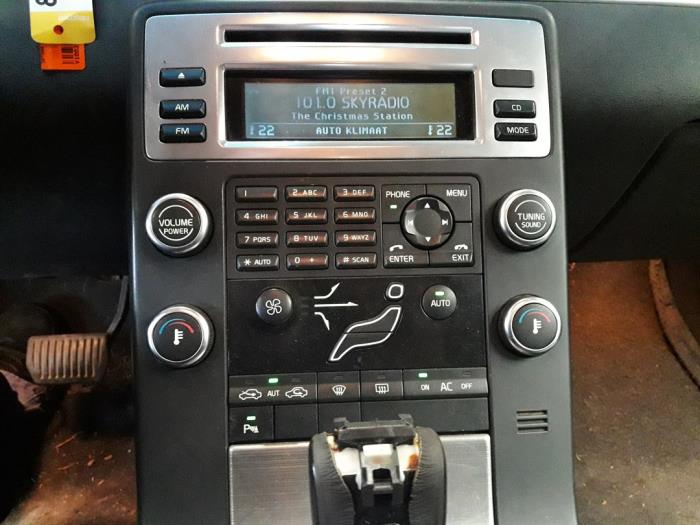 Volvo V70 2.4 D 20V Sloopvoertuig (2009, Zwart)