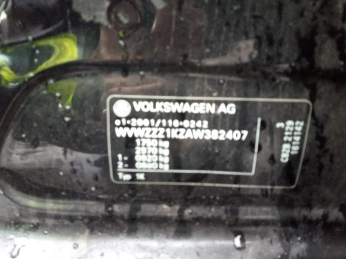 Volkswagen Golf VI 1.2 TSI BlueMotion Sloopvoertuig (2010, Zwart)