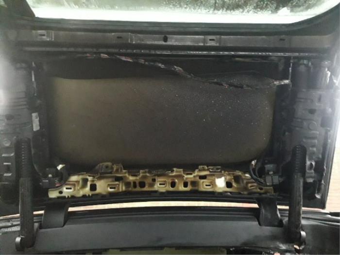 Tesla Model X 75D Sloopvoertuig (2018, Zwart)