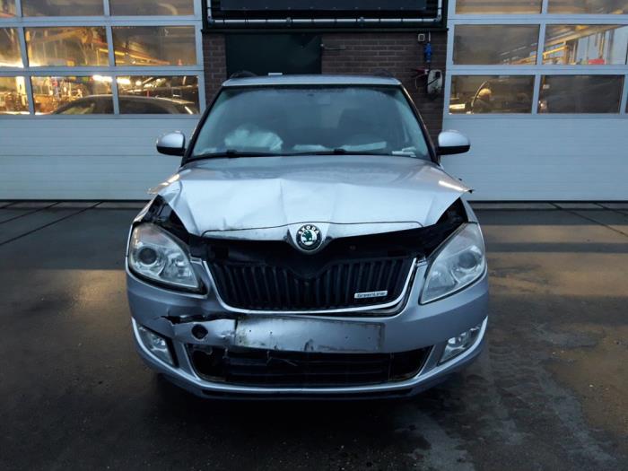Skoda Fabia II Combi 1.2 TDI 12V Greenline Sloopvoertuig (2012, Grijs)