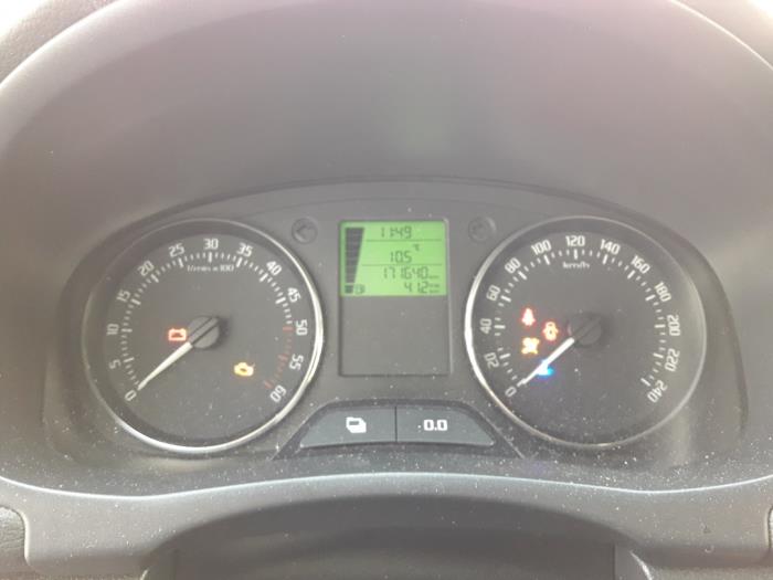 Skoda Fabia II Combi 1.2 TDI 12V Greenline Sloopvoertuig (2012, Grijs)