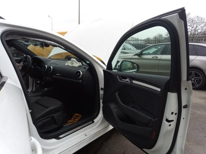 Audi A3 Limousine 1.5 TFSI 16V Skrotfordon (2019, WIT)