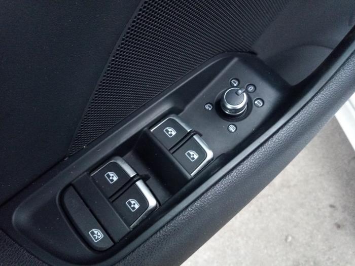 Audi A3 Limousine 1.5 TFSI 16V Skrotfordon (2019, WIT)