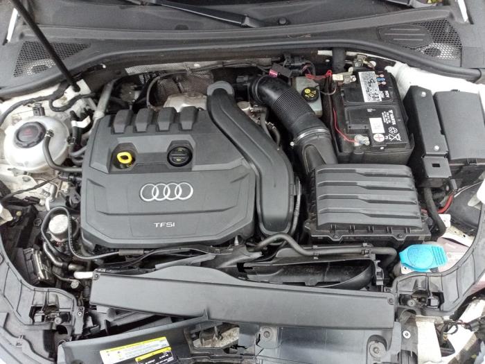 Audi A3 Limousine 1.5 TFSI 16V Skrotfordon (2019, WIT)