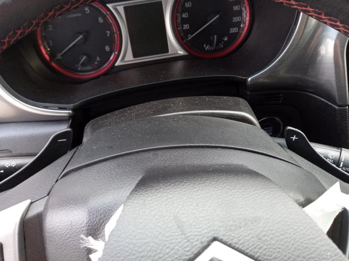 Suzuki Vitara 1.4 S Turbo 16V Sloopvoertuig (2017, Wit)