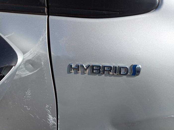 Toyota Yaris III 1.5 16V Hybrid Sloopvoertuig (2016, Grijs)