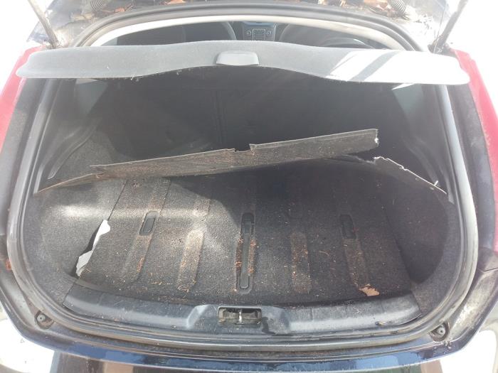 Volvo V40 1.6 T3 GTDi 16V Sloopvoertuig (2012, Zwart)