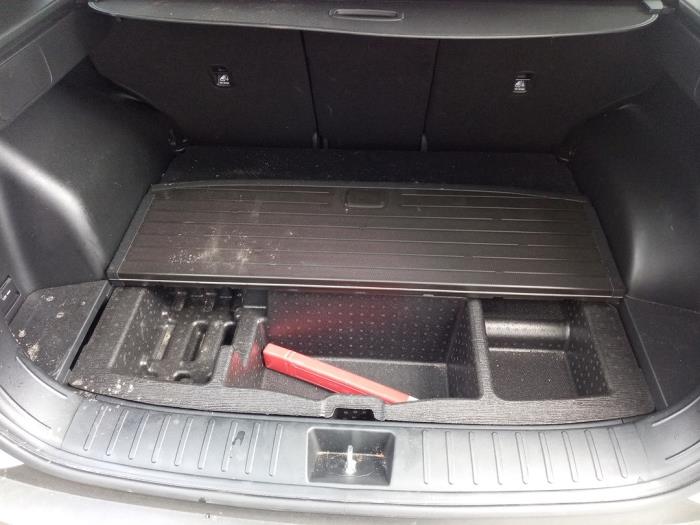 Hyundai Tucson 1.6 T-GDI Hybrid 48V Sloopvoertuig (2022, Wit)