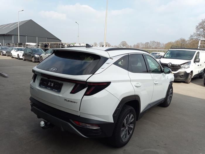 Hyundai Tucson 1.6 T-GDI Hybrid 48V Sloopvoertuig (2022, Wit)