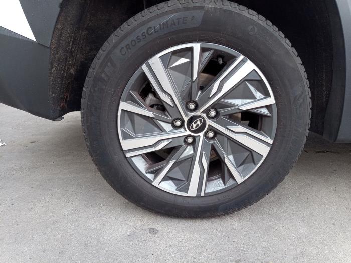 Hyundai Tucson 1.6 T-GDI Hybrid 48V Sloopvoertuig (2022, Wit)