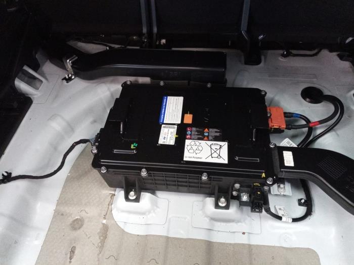 Hyundai Tucson 1.6 T-GDI Hybrid 48V Sloopvoertuig (2022, Wit)