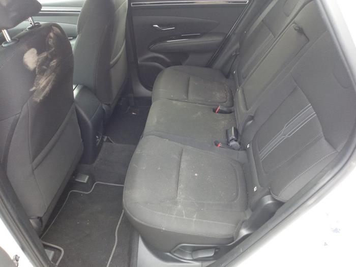 Hyundai Tucson 1.6 T-GDI Hybrid 48V Sloopvoertuig (2022, Wit)