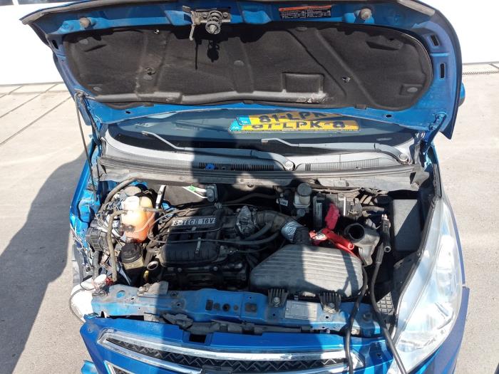 Chevrolet Spark 1.2 16V Samochód złomowany (2010, Niebieski)