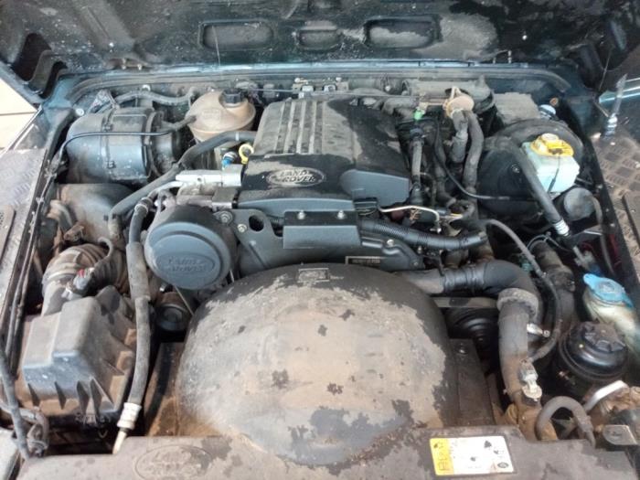 Landrover Defender I 2.2 TD4 16V Skrotfordon (2013, GROEN)