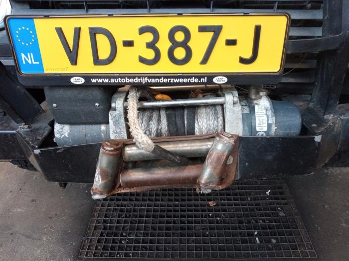 Landrover Defender I 2.2 TD4 16V Skrotfordon (2013, GROEN)