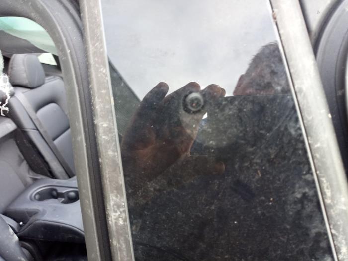 Tesla Model Y RWD Skrotfordon (2024, BLAUW)