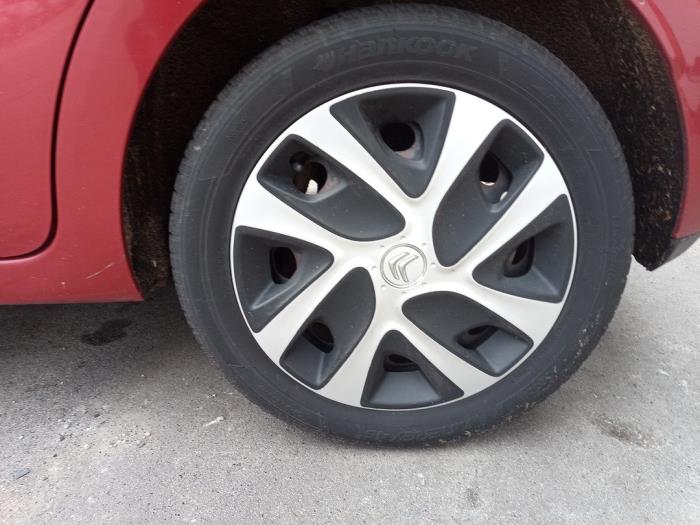 Citroen C3 1.2 VTi 82 12V Sloopvoertuig (2015, Rood)