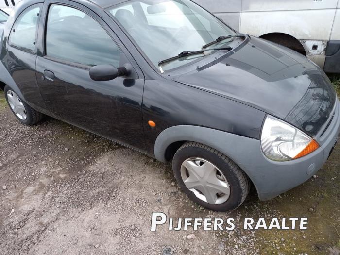 Ford Ka I 1.3i Sloopvoertuig (2005, Zwart)