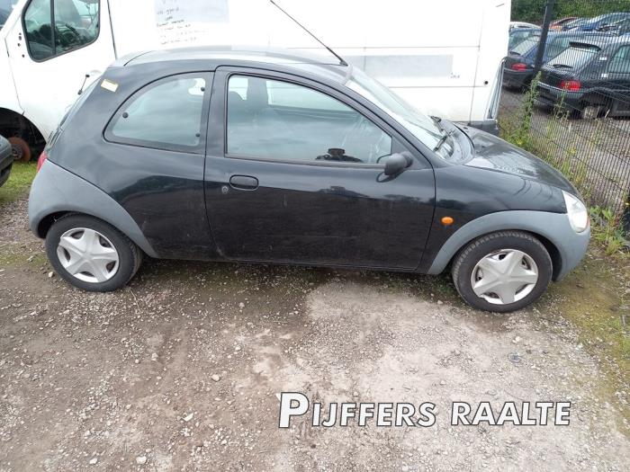 Ford Ka I 1.3i Sloopvoertuig (2005, Zwart)