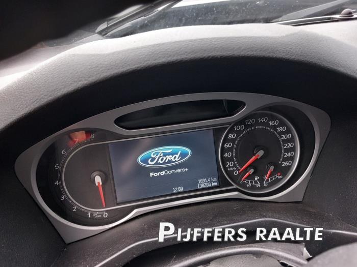 Ford Mondeo IV 2.0 16V Flexifuel Skrotfordon (2009, GRIJS)