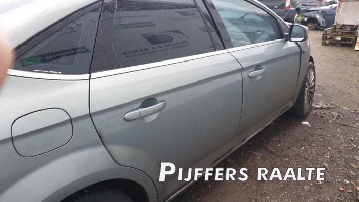 Ford Mondeo IV 2.0 16V Flexifuel Skrotfordon (2009, GRIJS)