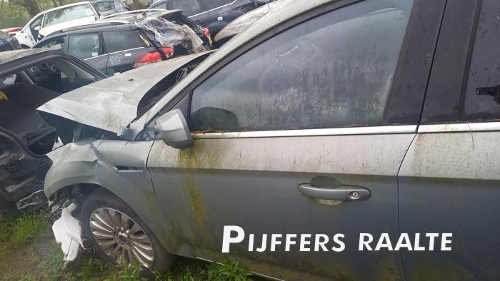 Ford Mondeo IV 2.0 16V Flexifuel Skrotfordon (2009, GRIJS)