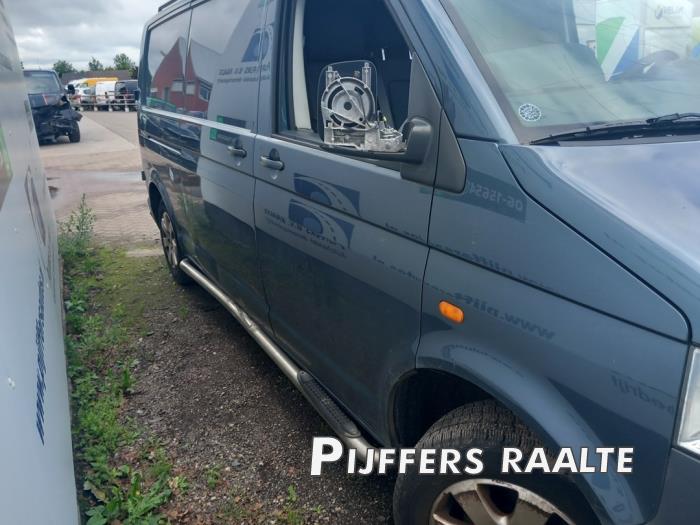 Volkswagen Transporter T5 2.5 TDi PF Samochód złomowany (2007, Metalik, Szary)