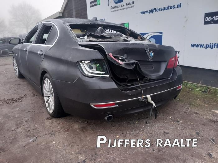 BMW 5 serie 535d xDrive 24V Skrotfordon (2013, GRIJS)