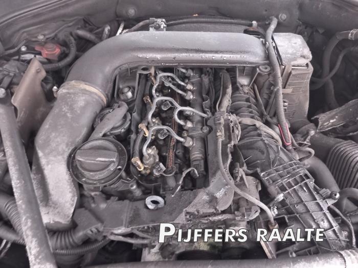 BMW 5 serie 535d xDrive 24V Skrotfordon (2013, GRIJS)